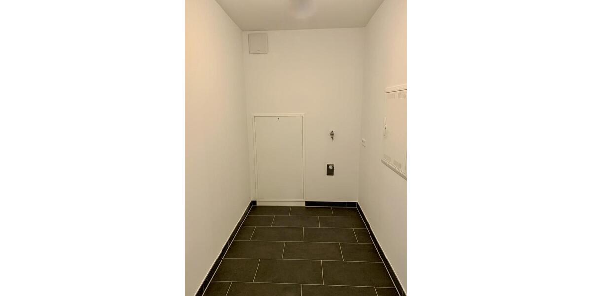 Etagenwohnung Leer (Ostfriesland) - 2 Zimmer, 65 m&sup2;, 1.271&euro; | Angebot:24651845
