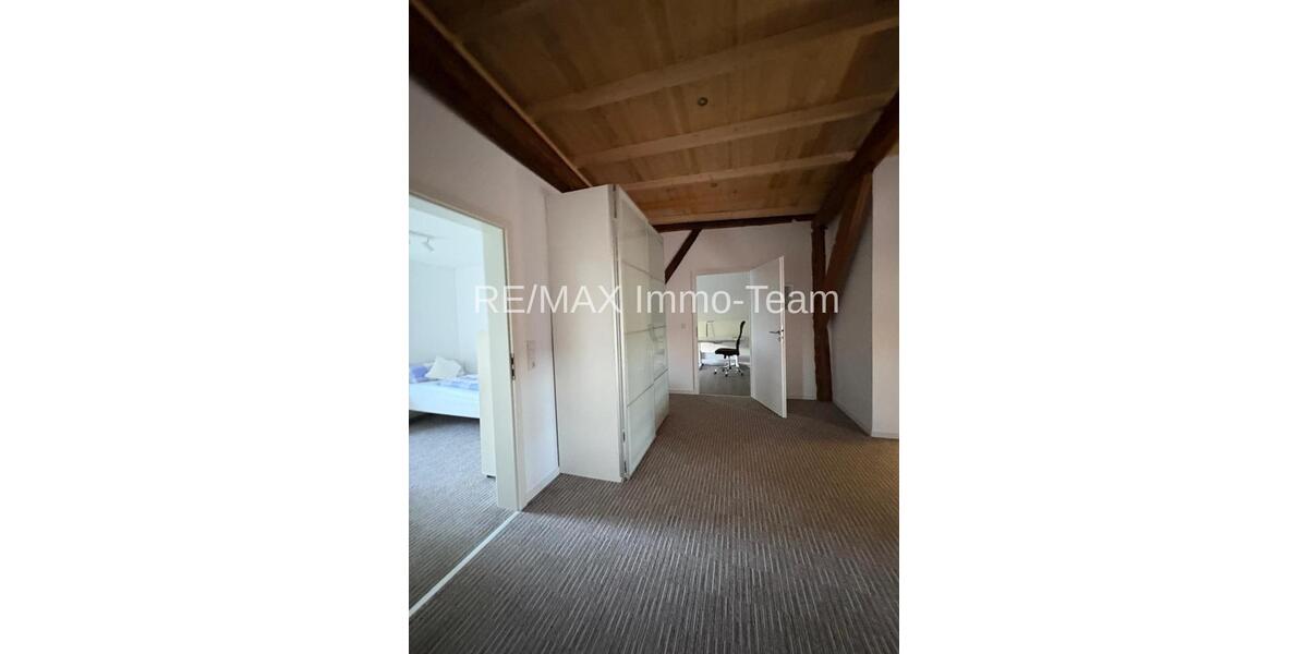 Etagenwohnung Jemgum - 1 Zimmer, 110 m&sup2;, 750&euro; | Angebot:26442910