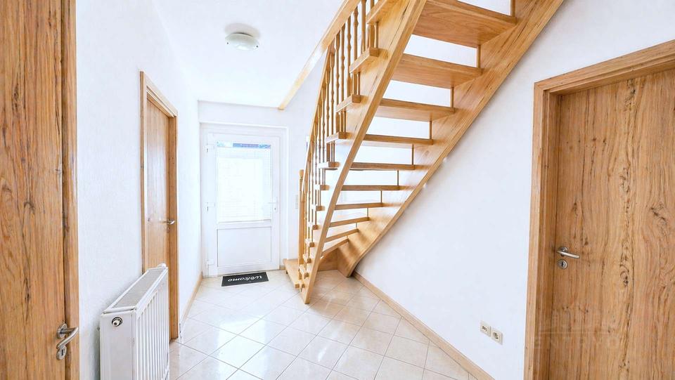 Doppelhaushälfte Hesel - 4 Zimmer, 96 m&sup2;, 875&euro; | Angebot:26423449