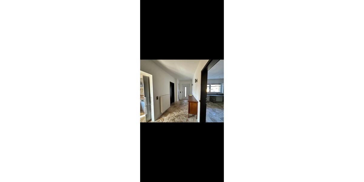 Erdgeschoßwohnung Weener - 3 Zimmer, 105 m&sup2;, 945&euro; | Angebot:25322288