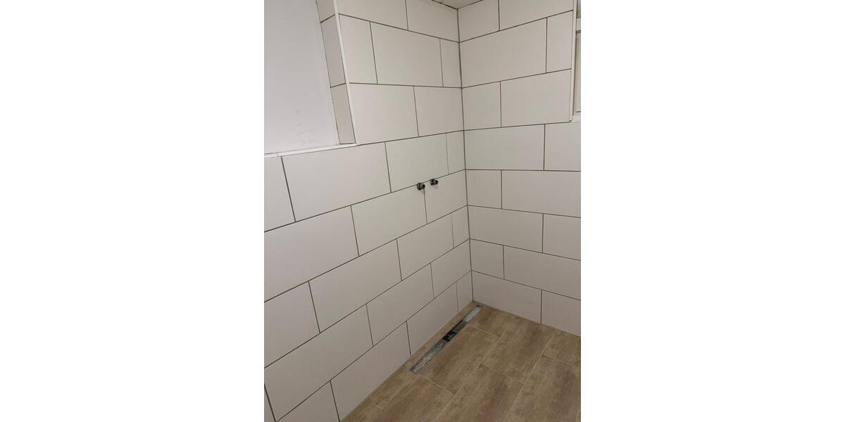 Etagenwohnung Bunde - 3 Zimmer, 120 m&sup2;, 950&euro; | Angebot:25026849
