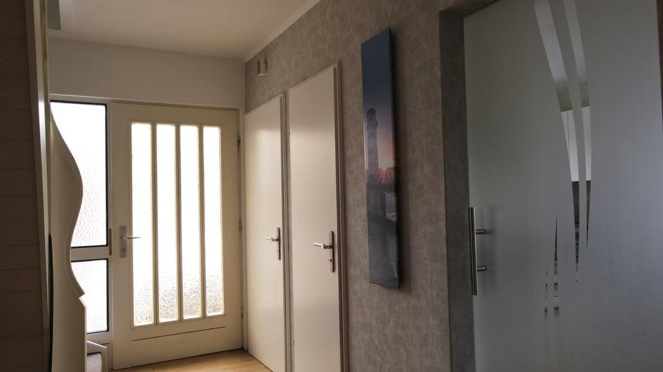 Einfamilienhaus Norden - 8 Zimmer, 240 m&sup2;, 425.000&euro; | Angebot:26006088