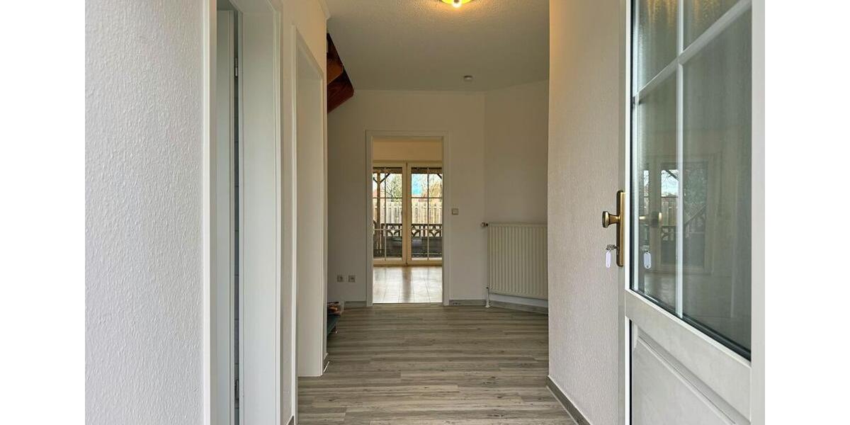 Doppelhaushälfte Großefehn - 4 Zimmer, 110 m&sup2;, 850&euro; | Angebot:25325122