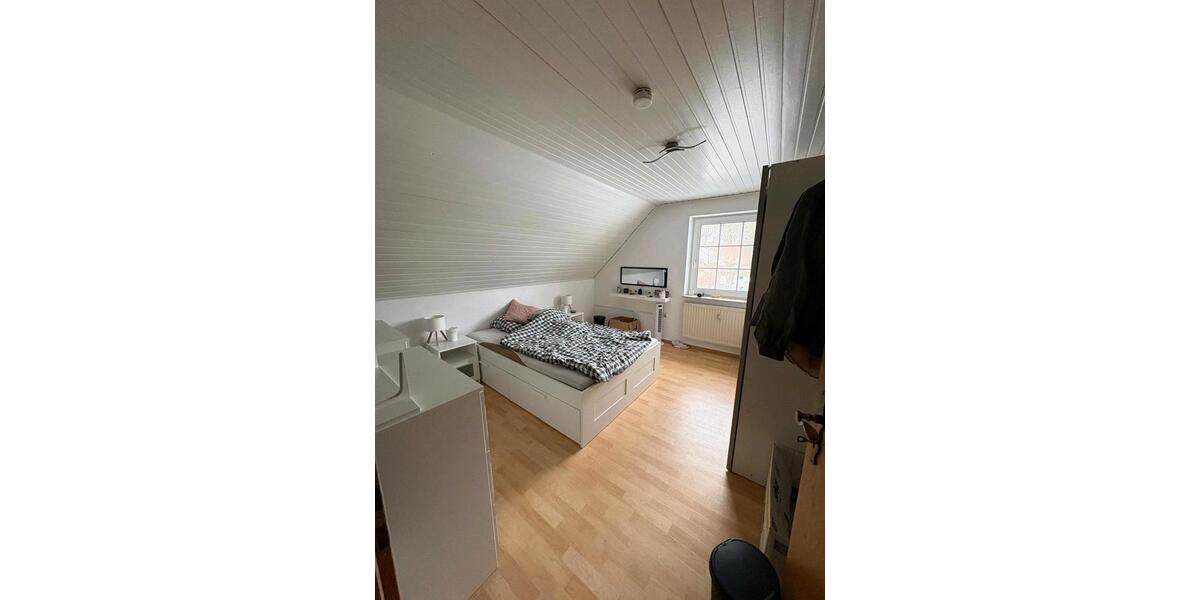 Etagenwohnung Westoverledingen - 2 Zimmer, 80 m&sup2;, 450&euro; | Angebot:26023128