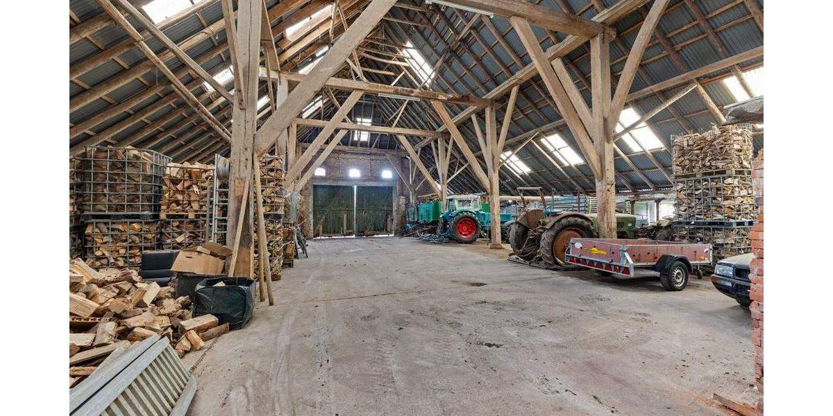 Mehrfamilienhaus, Wohnhaus Krummhörn / Visquard Visquard - 7 Zimmer, 207 m&sup2;, 185.000&euro; | Angebot:25679581