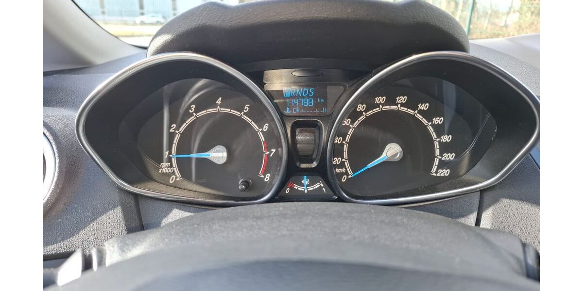 Ford Fiesta 114.788 km 8.999 &euro; Aurich 26603