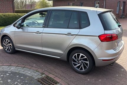 VW Golf Sportsvan 40.100 km 13.990 &euro; Großefehn 26629