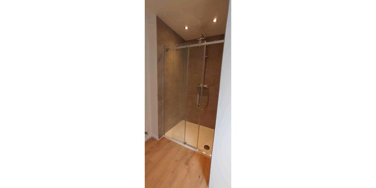 Dachgeschoßwohnung Großefehn - 4 Zimmer, 160 m&sup2;, 1.100&euro; | Angebot:26610301