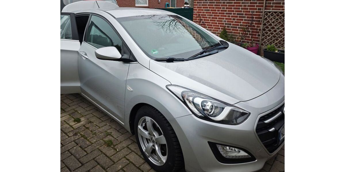 Hyundai i30 63.439 km 7.900 &euro; Norden 26506