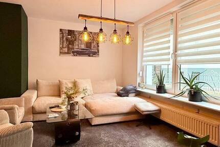 Zimmer Aurich Innenstadt - 3 Zimmer, 95 m&sup2;, 650&euro; | Angebot:25986236