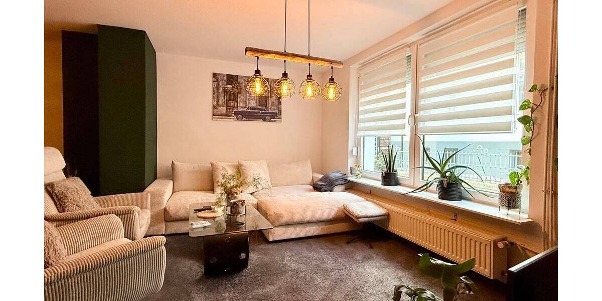 Zimmer Aurich Innenstadt - 3 Zimmer, 95 m&sup2;, 650&euro; | Angebot:25986236