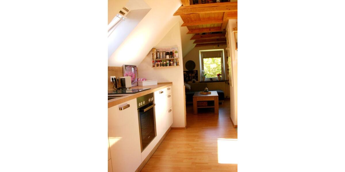 Dachgeschoßwohnung Südbrookmerland - 2 Zimmer, 82 m&sup2;, 560&euro; | Angebot:26003929