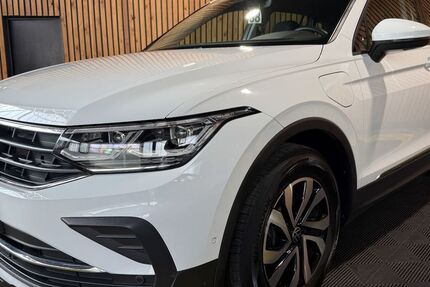 VW Tiguan 75.917 km 25.850 &euro; Leer 26789