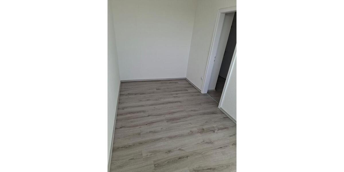 Etagenwohnung Emden - 2 Zimmer, 42 m&sup2;, 380&euro; | Angebot:27568561