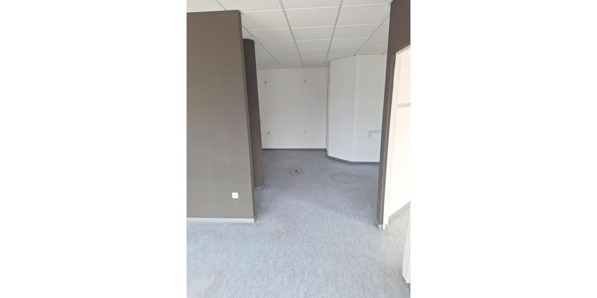 Gewerbeobjekt Jemgum - 893&euro; | Angebot:23623441