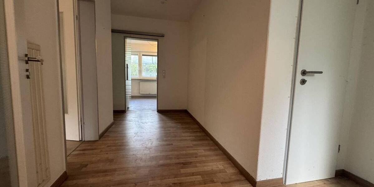 Mehrfamilienhaus, Wohnhaus Hage - 8 Zimmer, 246 m&sup2;, 238.000&euro; | Angebot:26712820