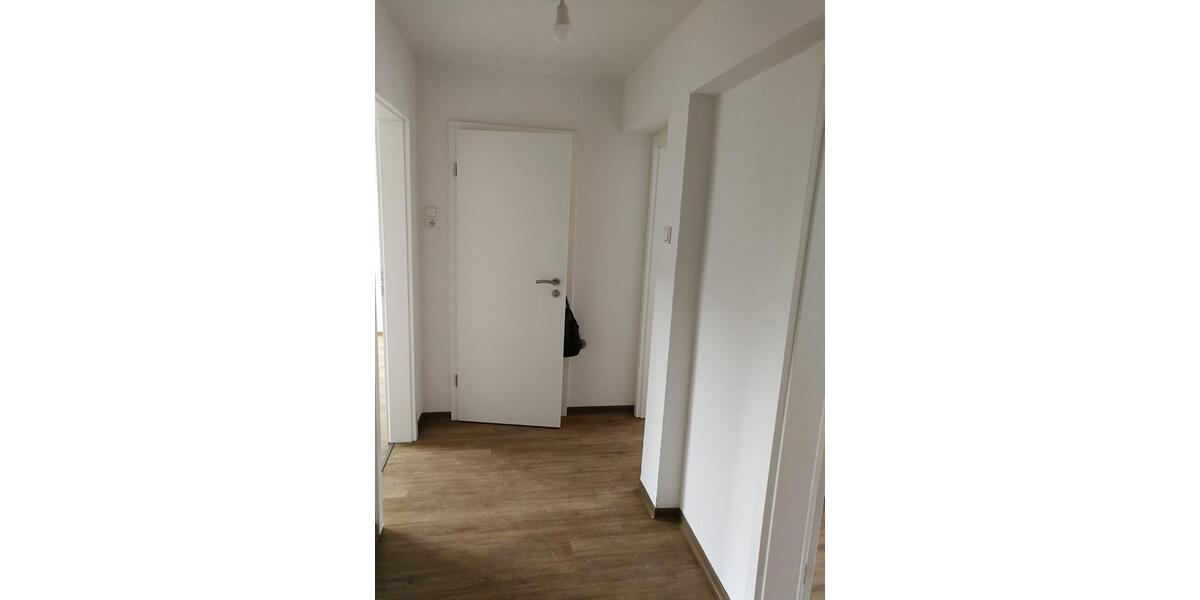 Etagenwohnung Emden - 3 Zimmer, 61 m&sup2;, 580&euro; | Angebot:25753503