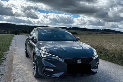 Seat Leon 29.800 km 21.390 &euro; Weener 26826