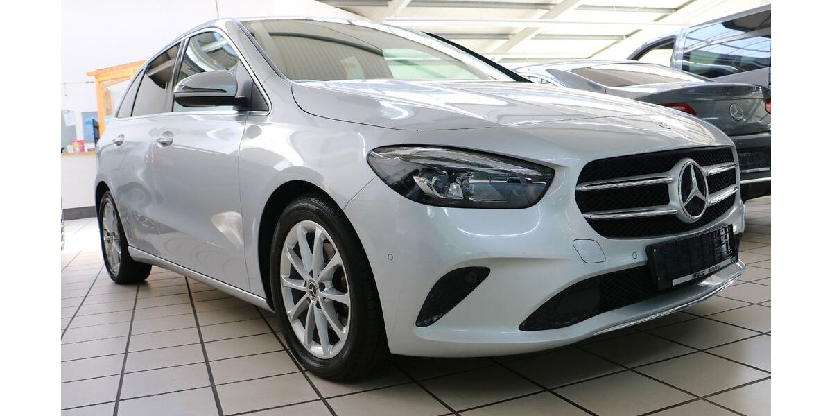 Mercedes-Benz B 200 61.135 km 24.500 &euro; Großefehn 26629