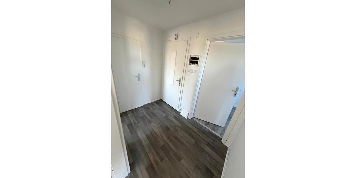 Dachgeschoßwohnung Hage - 3 Zimmer, 32 m&sup2;, 420&euro; | Angebot:26662060