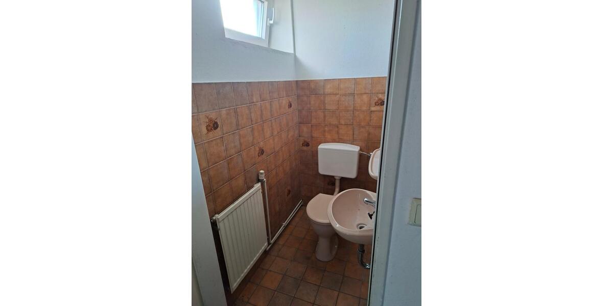 Gewerbeobjekt Emden Rysumer Landstraße - 900&euro; | Angebot:24620467