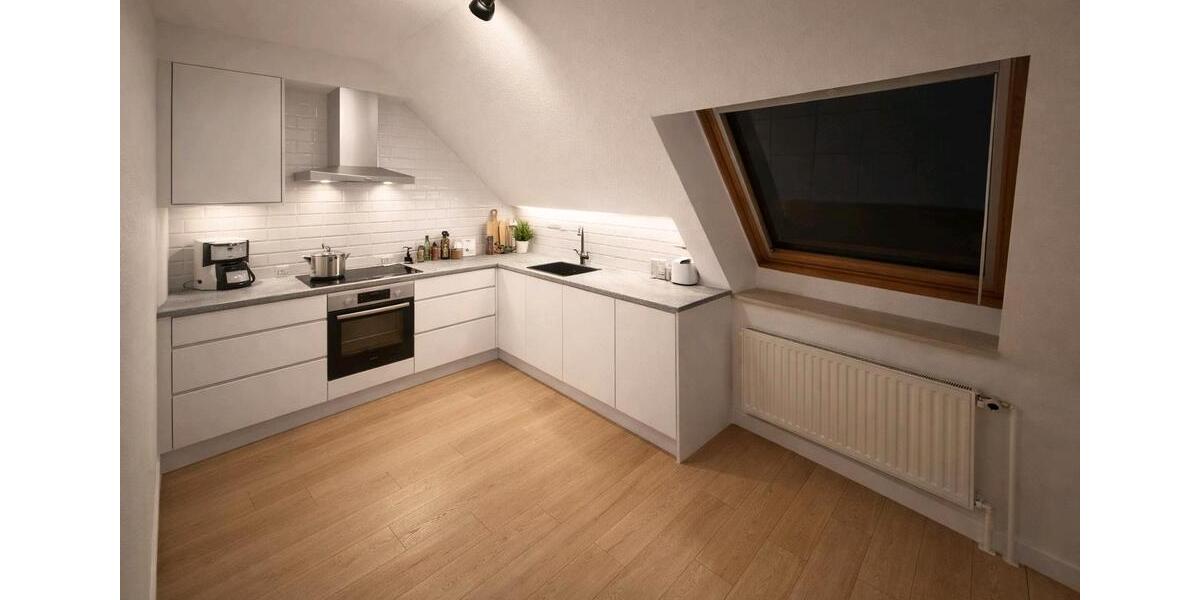 Maisonettenwohnung Leer (Ostfriesland) - 2 Zimmer, 96 m&sup2;, 990&euro; | Angebot:25636355