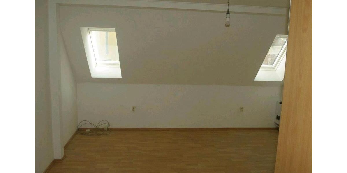 Reihenhaus Leer (Ostfriesland) - 4 Zimmer, 81 m&sup2;, 205.000&euro; | Angebot:26844539