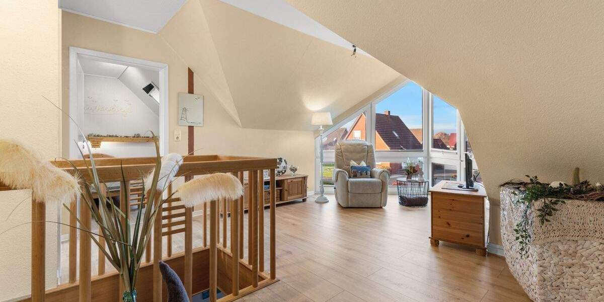 Mehrfamilienhaus, Wohnhaus Osteel - 9 Zimmer, 210 m&sup2;, 439.000&euro; | Angebot:25679583