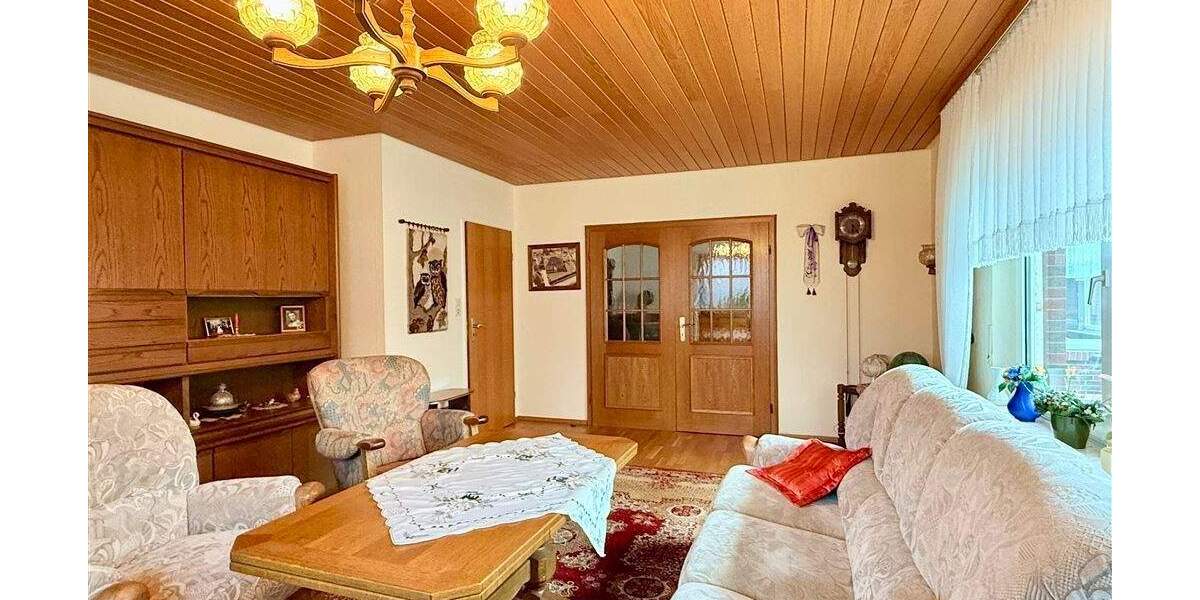 Mehrfamilienhaus, Wohnhaus Südbrookmerland Moordorf - 6 Zimmer, 137 m&sup2;, 239.000&euro; | Angebot:25700863