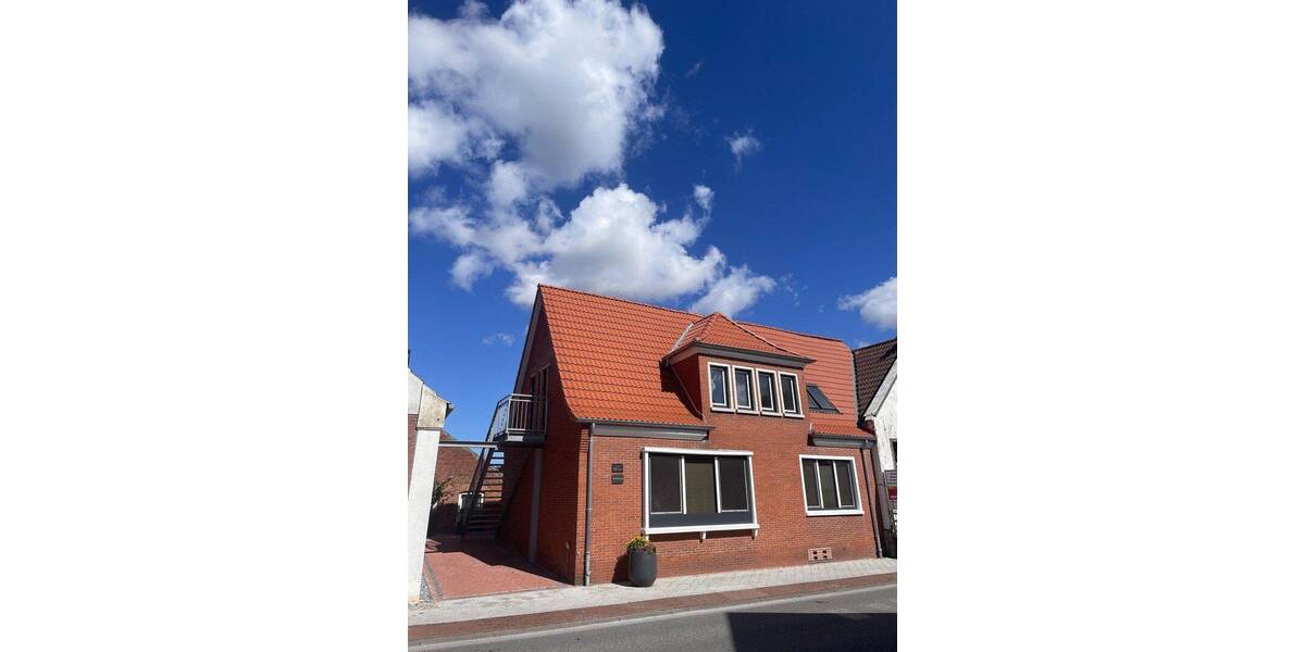 Mehrfamilienhaus, Wohnhaus Hage - 3 Zimmer, 120 m&sup2;, 1.799&euro; | Angebot:26915828