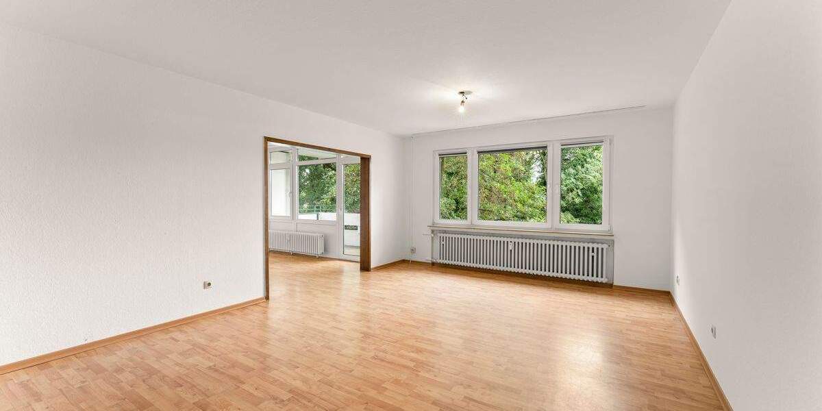 Etagenwohnung Emden Stadtzentrum - 5 Zimmer, 101 m&sup2;, 154.000&euro; | Angebot:25815950