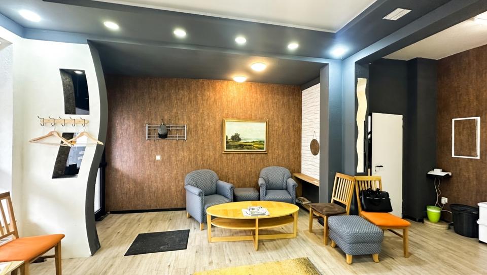 Gewerbeobjekt Emden - 750&euro; | Angebot:25627152