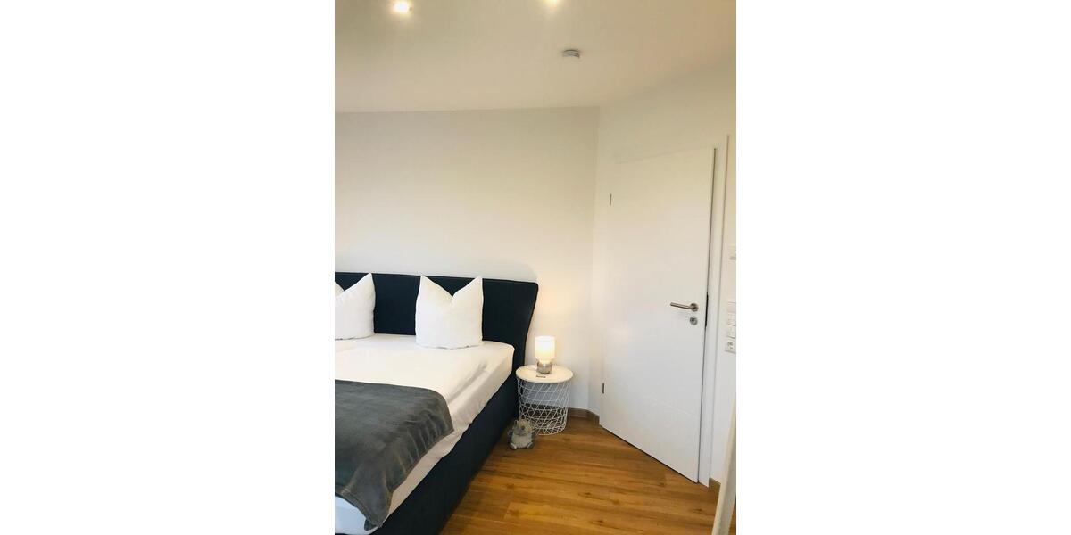 Etagenwohnung Großheide - 3 Zimmer, 120 m&sup2;, 1.600&euro; | Angebot:26357080