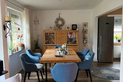 Haus Ihlow - 4 Zimmer, 140 m&sup2;, 950&euro; | Angebot:27610499