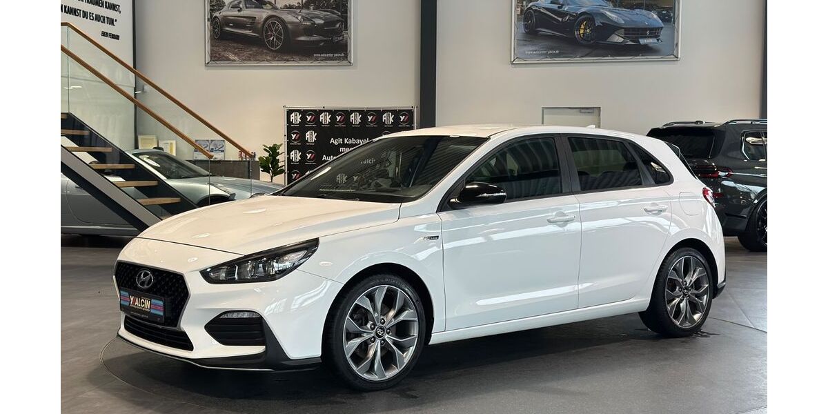 Hyundai i30 84.695 km 16.690 &euro; Aurich 26605