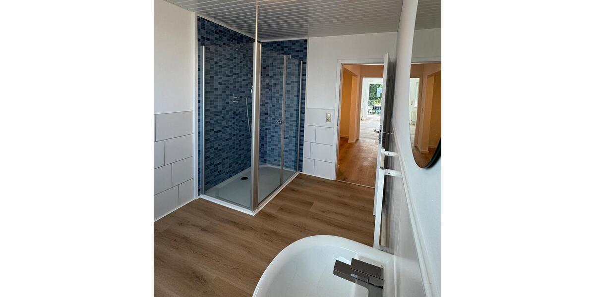 Dachgeschoßwohnung Westerholt - 3 Zimmer, 65 m&sup2;, 850&euro; | Angebot:25268084