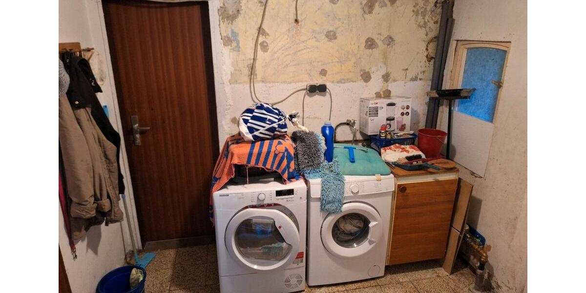 Einfamilienhaus Ihlow - 11 Zimmer, 150 m&sup2;, 135.000&euro; | Angebot:26807106