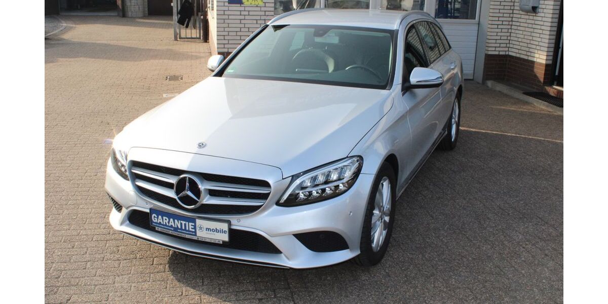 Mercedes-Benz C 180 62.800 km 21.800 &euro; Leer 26789