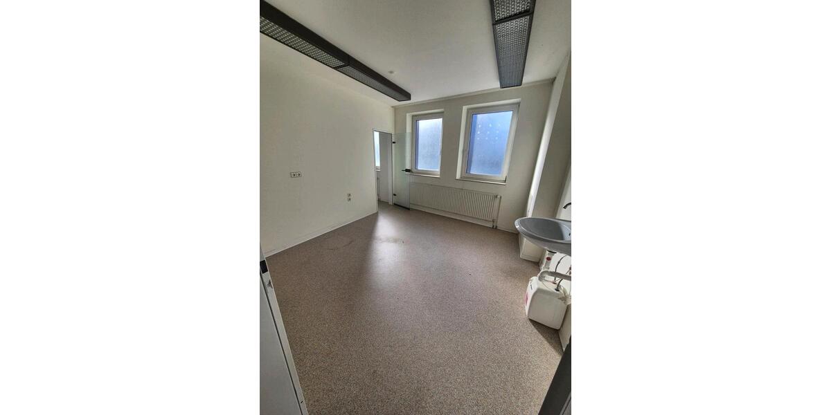 Gewerbeobjekt Weener - 1.200&euro; | Angebot:25308493