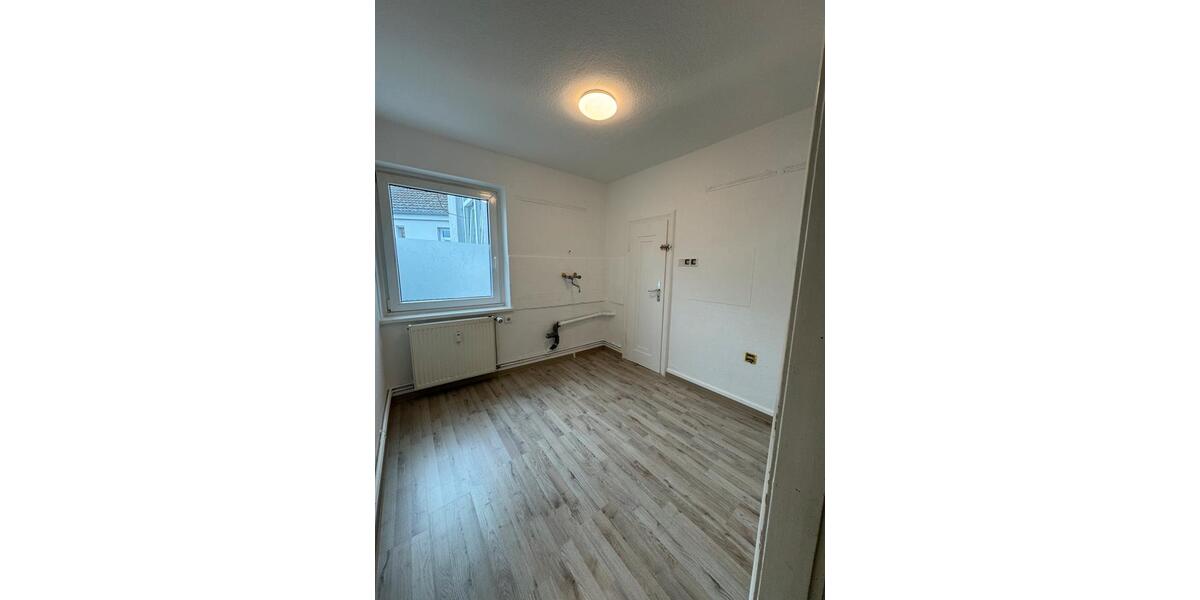 Etagenwohnung Leer (Ostfriesland) - 3 Zimmer, 75 m&sup2;, 546&euro; | Angebot:25431007