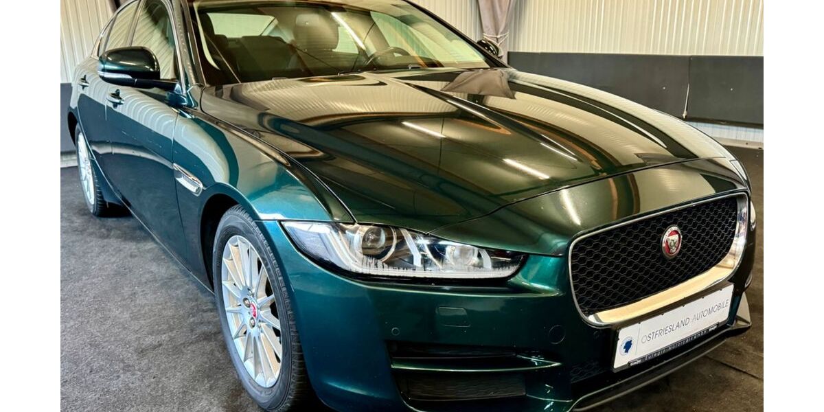 Jaguar XE 152.748 km 11.990 &euro; Emden 26721