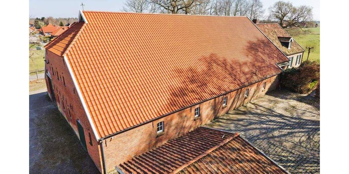 Bauernhaus, Landhaus Hage - 9 Zimmer, 265 m&sup2;, 669.000&euro; | Angebot:25689859