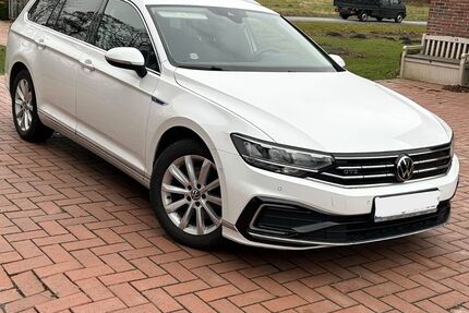 VW Passat Variant 66.300 km 22.550 &euro; Großheide 26532