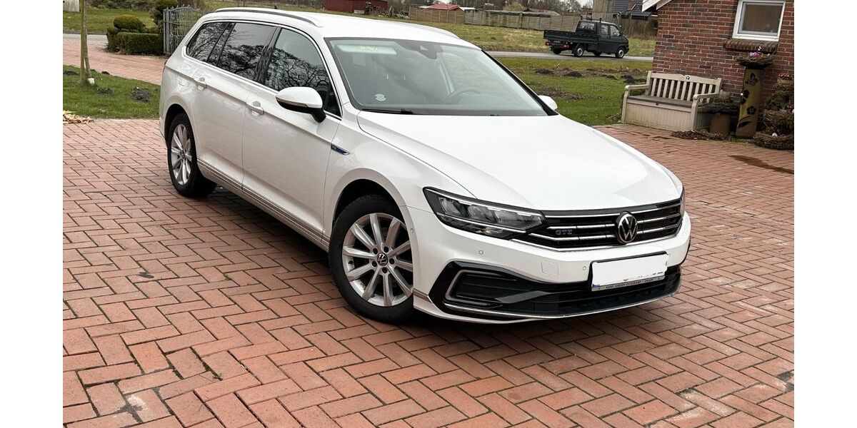 VW Passat Variant 66.300 km 22.550 &euro; Großheide 26532