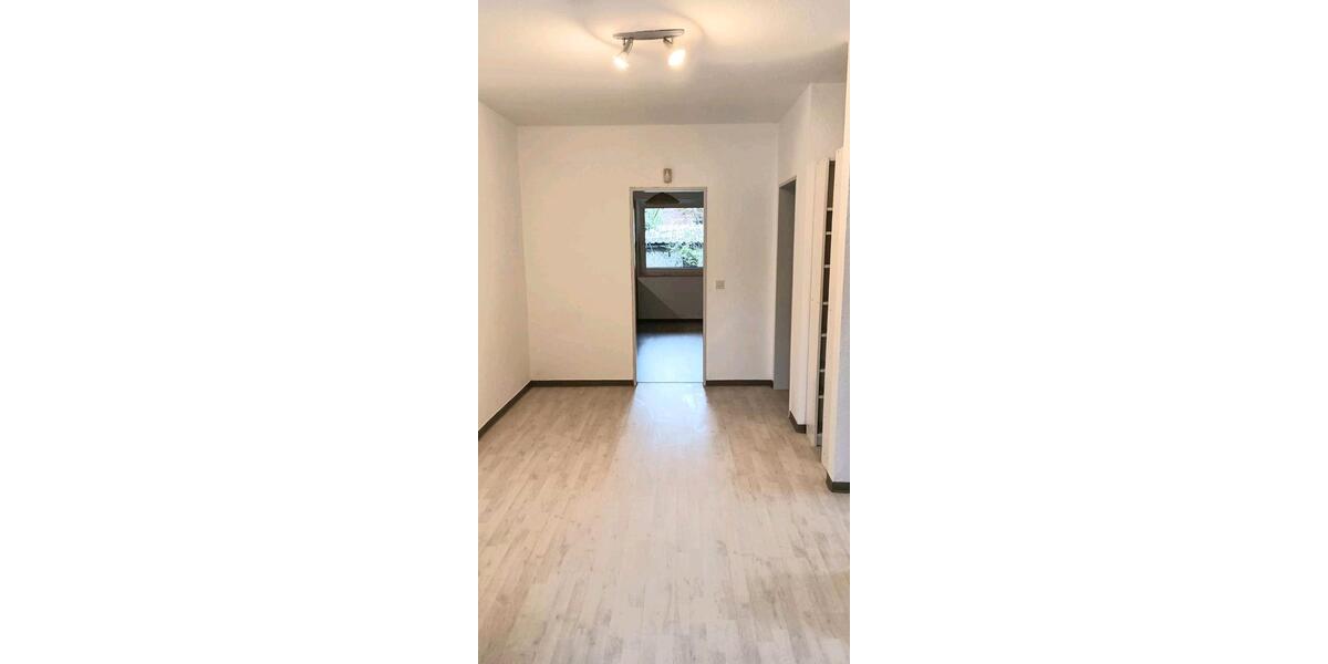 Erdgeschoßwohnung Aurich - 3 Zimmer, 73 m&sup2;, 800&euro; | Angebot:24840171