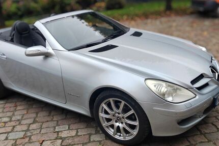 Mercedes-Benz SLK 200 206.000 km 6.500 &euro; Krummhörn 26736
