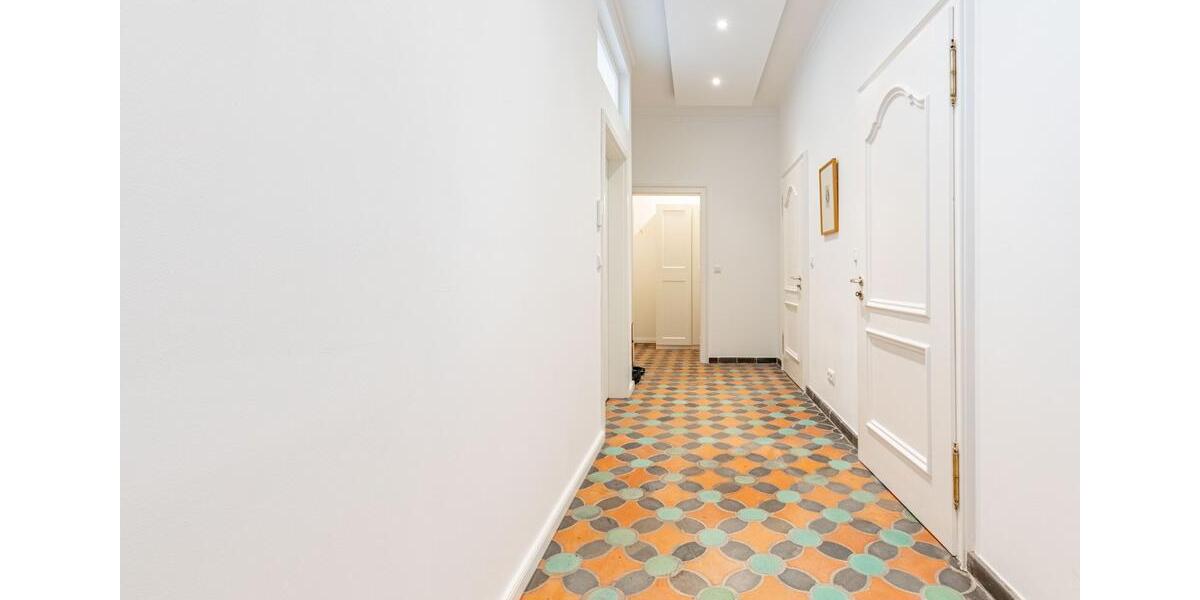 Erdgeschoßwohnung Emden Tholenswehr - 3 Zimmer, 138 m&sup2;, 1.480&euro; | Angebot:25855455