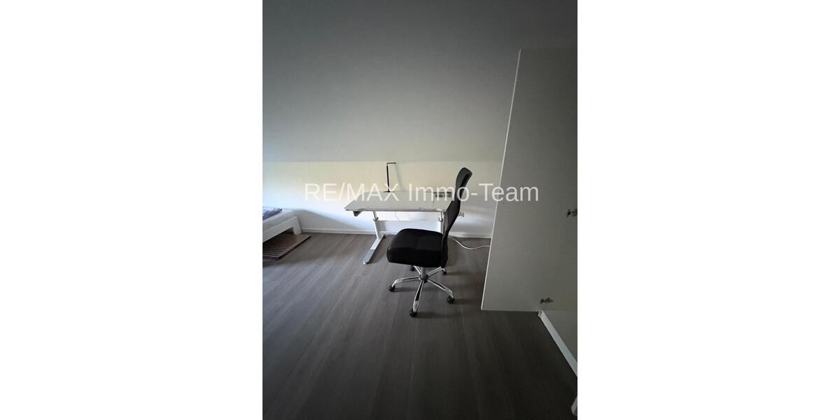 Etagenwohnung Jemgum - 1 Zimmer, 110 m&sup2;, 750&euro; | Angebot:26442910