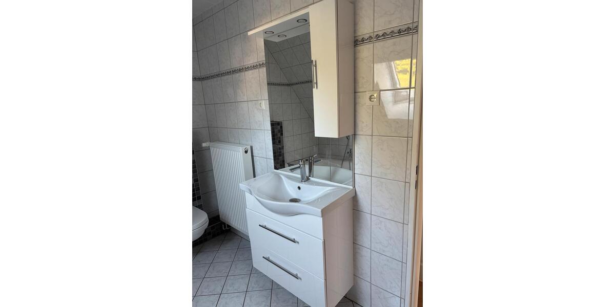 Doppelhaushälfte Norden - 4 Zimmer, 100 m&sup2;, 825&euro; | Angebot:26690434