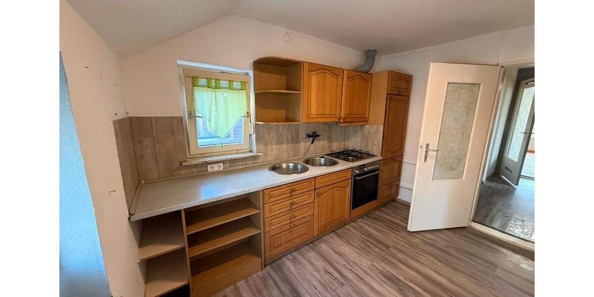 Etagenwohnung Weener - 5 Zimmer, 95 m&sup2;, 1.000&euro; | Angebot:25942354